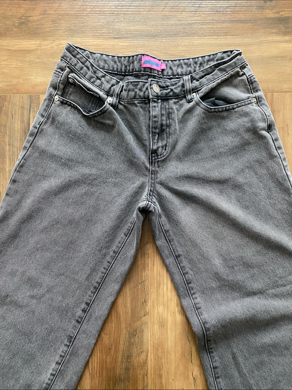 Women's Gray High-Waist Jeans